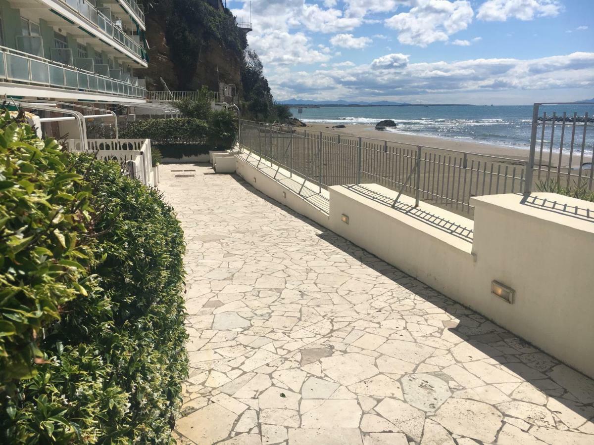 شقة نيتّونو  في La Casa Sulla Spiaggia المظهر الخارجي الصورة